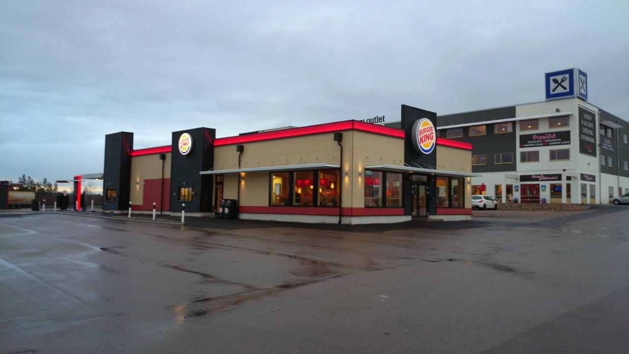 Trestads Restaurang Hotell&Pensionat Vänersborg Kültér fotó
