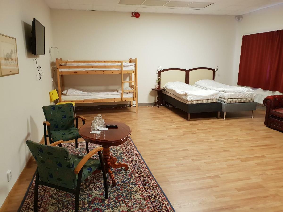 Trestads Restaurang Hotell&Pensionat Vänersborg Kültér fotó
